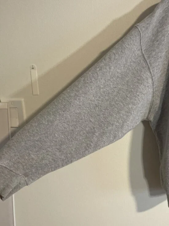 Women’s Coca-Cola Bow Graphic Sweatshirt Gray Oversize Coca Cola Company Small - Picture 13 of 16